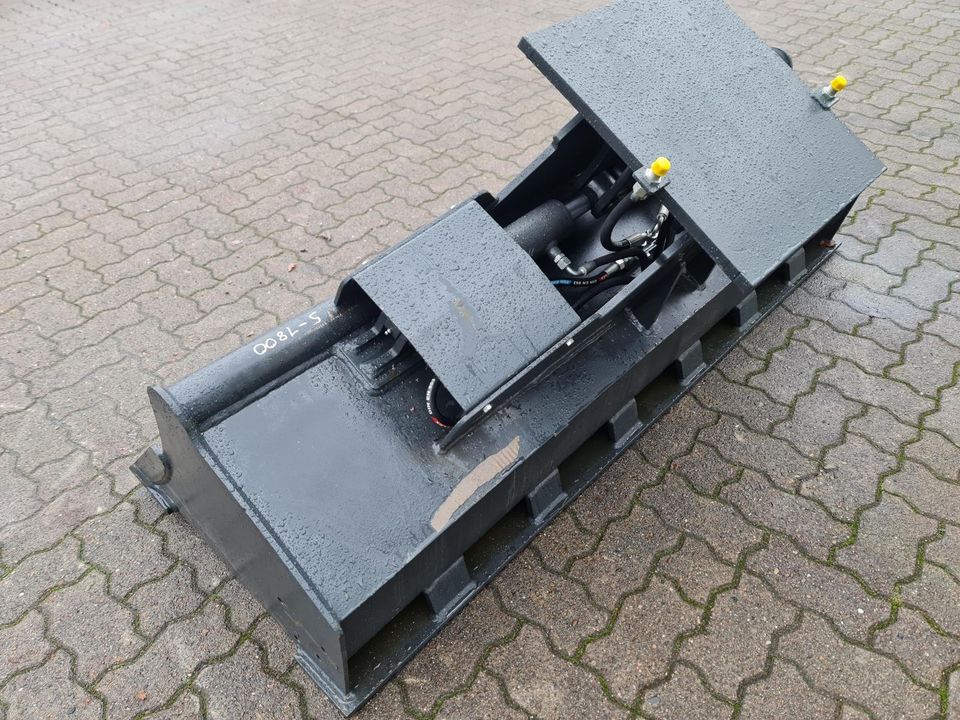 180 cm Hydraulischer Schwenklöffel Böschungslöffel WO 11-15t in Bremen