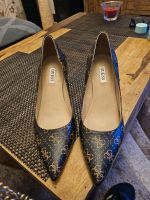 Guess Pumps Gr. 38 Blockabsatz Niedersachsen - Northeim Vorschau