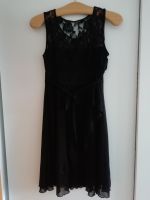 Festliches Kleid Konfirmation schwarz Gr. 164 mit Bolero-Jäckchen Baden-Württemberg - Tuttlingen Vorschau