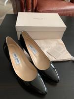 1 paar neue Original Jimmy Choo Pumps Gr. 40 / schwarz/ Lackl Sachsen-Anhalt - Halle Vorschau