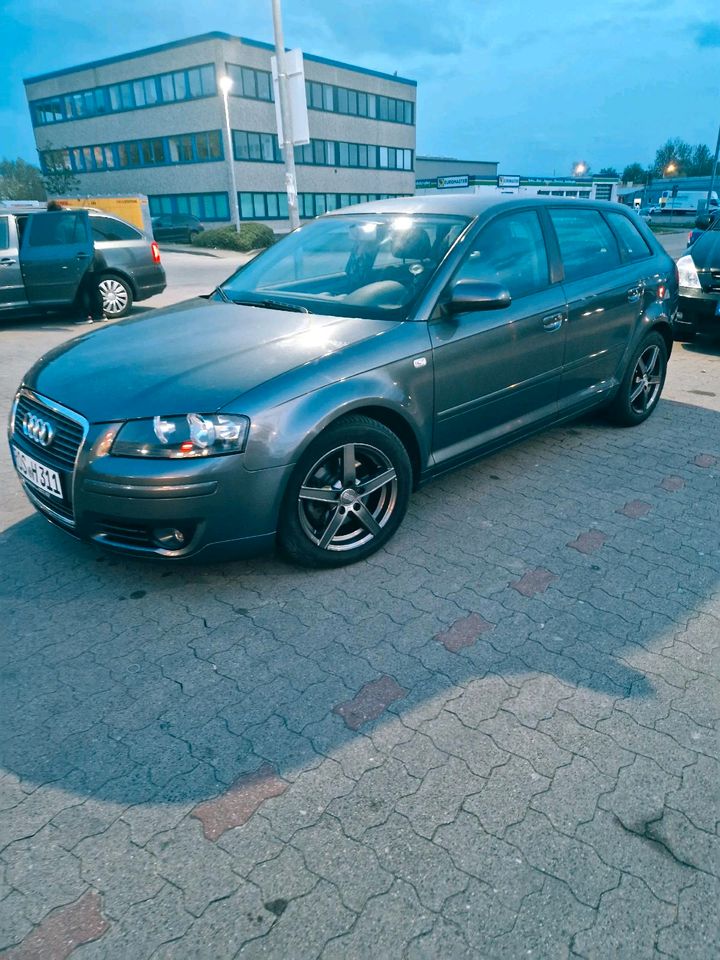 Audi a3 1.8 8P in Sanitz