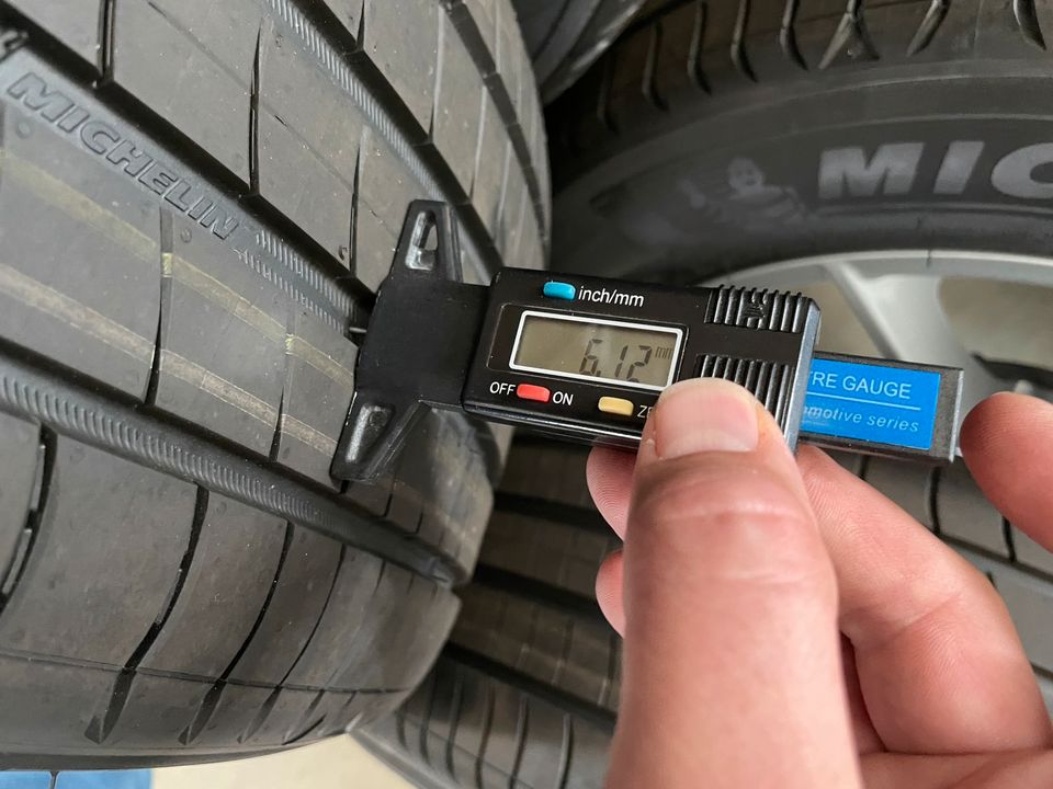 Originale BMW 5er G30 G31 Sommerreifen Räder 225/55 R17 Zoll neuw in Oberhonnefeld-Gierend