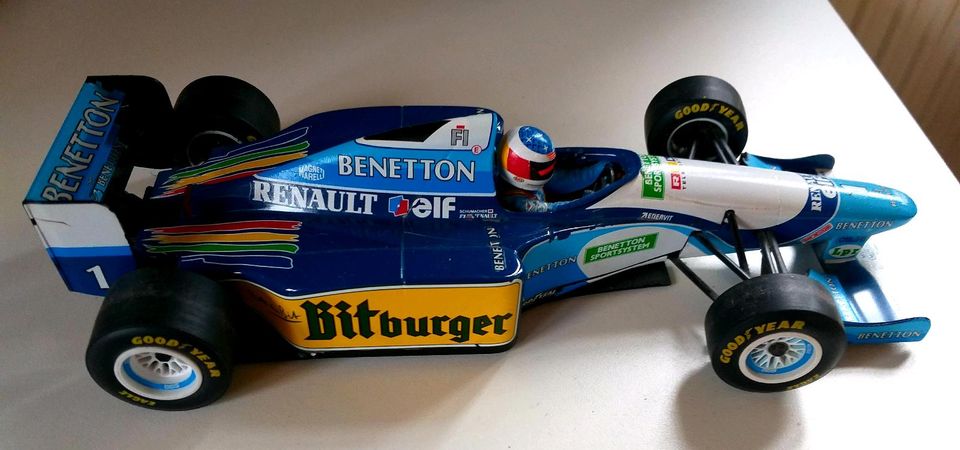 MINICHAMPS 1/18 MICHAEL SCHUMACHER in Bockhorn