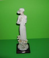 G. Armani Sexy Dame Lady Hut Florence Capodimonte Mecklenburg-Strelitz - Landkreis - Neverin Vorschau