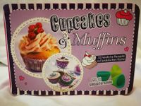 Cupcakes & Muffins Geschenk Box +Rezepte,Silikonformen unbenutzt Wuppertal - Elberfeld Vorschau