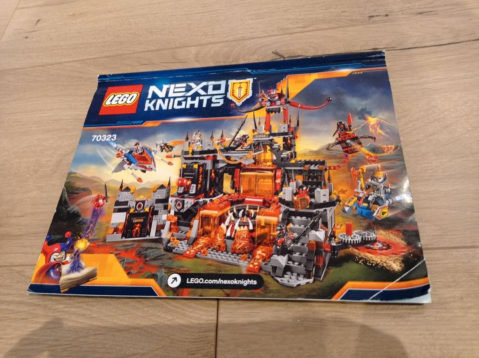 Lego Nexo Knights 70323 in Backnang