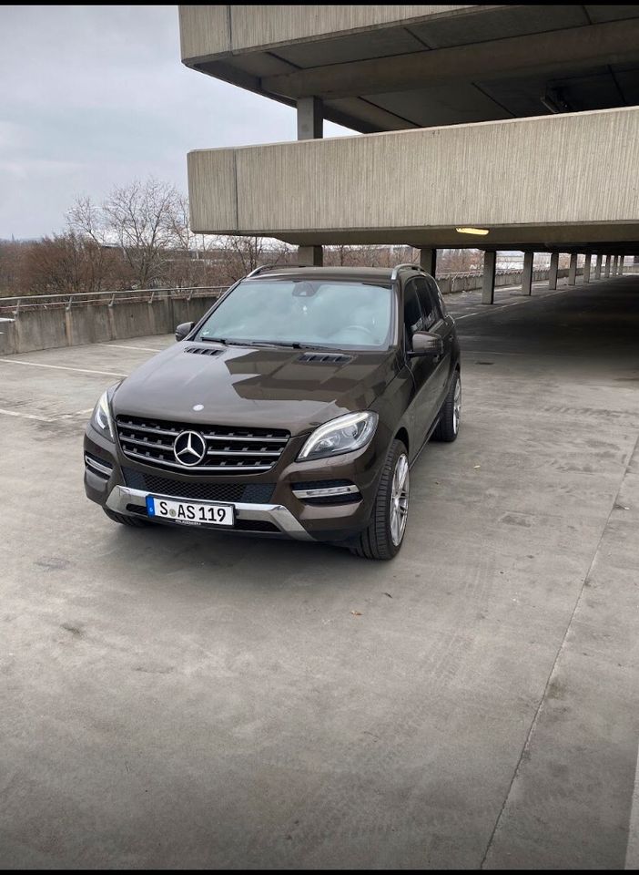 Mercedes Ml 350cdi in Stuttgart