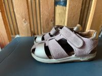 Elefanten Sandalen Kinderschuhe Schuhe Gr.24 Nordrhein-Westfalen - Iserlohn Vorschau