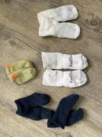 Babykleidung Socken etc. Niedersachsen - Luhden Vorschau