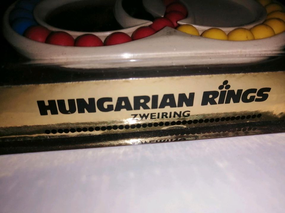 Hungarian Rings mit Box -ZweiRing- (Vintage, 1982) in Meldorf