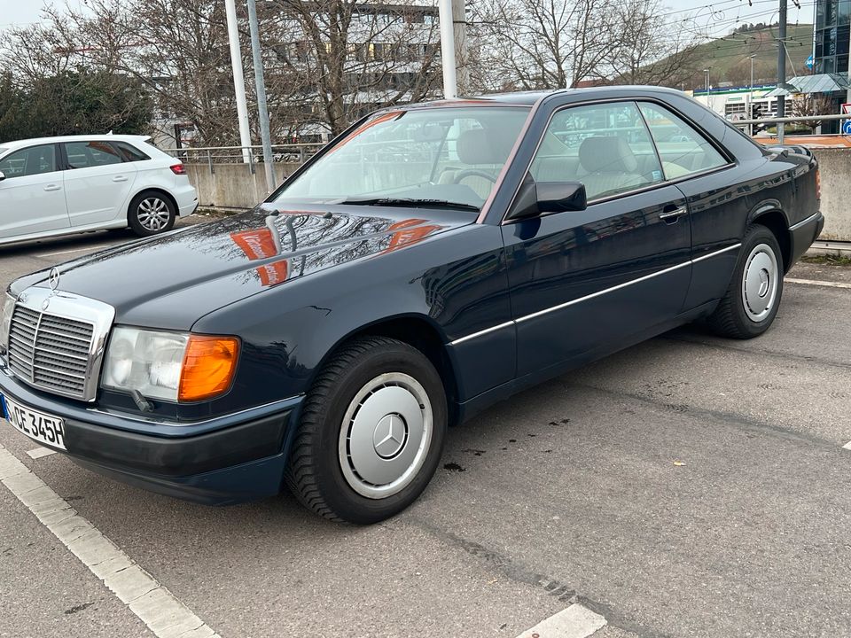 300 CE W 124 in Stuttgart