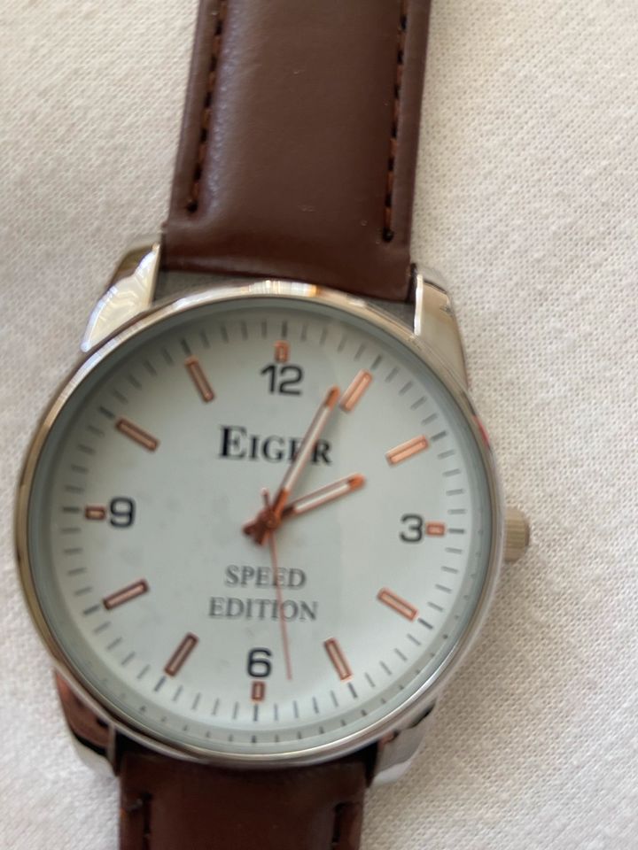 Hochwertige Armbanduhr von Eiger Sped Edition in Hamburg