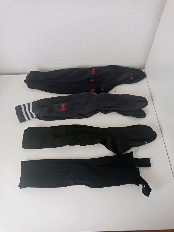 Verschiedene Fußballsocken Stutzen Gr 35-38 in Mengen