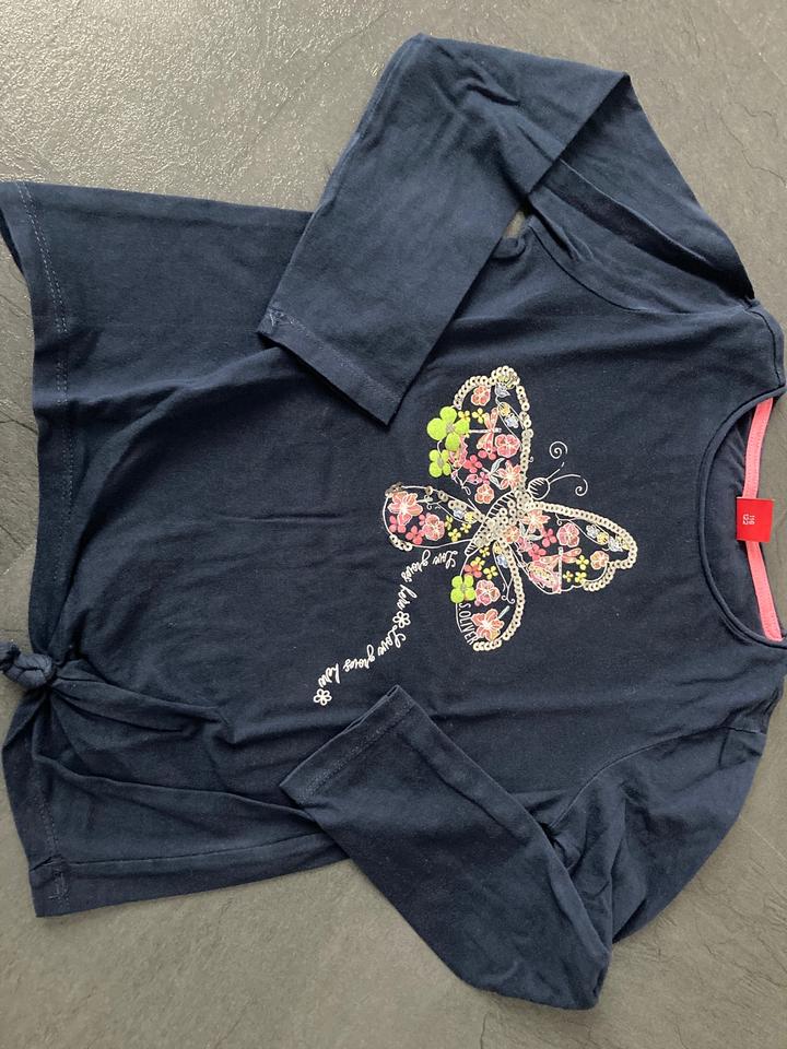 s.Oliver Shirt Longsleeve Schmetterling Pailletten, Gr. 116/122 in Marktheidenfeld