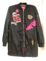 K.zell Winterjacke Fell schwarz pink Gr. S München - Bogenhausen Vorschau