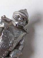 Miniatur-Metallfigur Statue 8 cm Figuren Metall-Skulptur Sammlung Hessen - Körle Vorschau