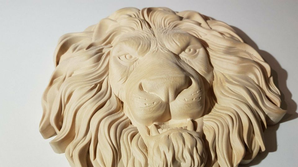 Löwenkopf Lion King 3D CNC gefräst aus Lindenholz lionhead in Krefeld