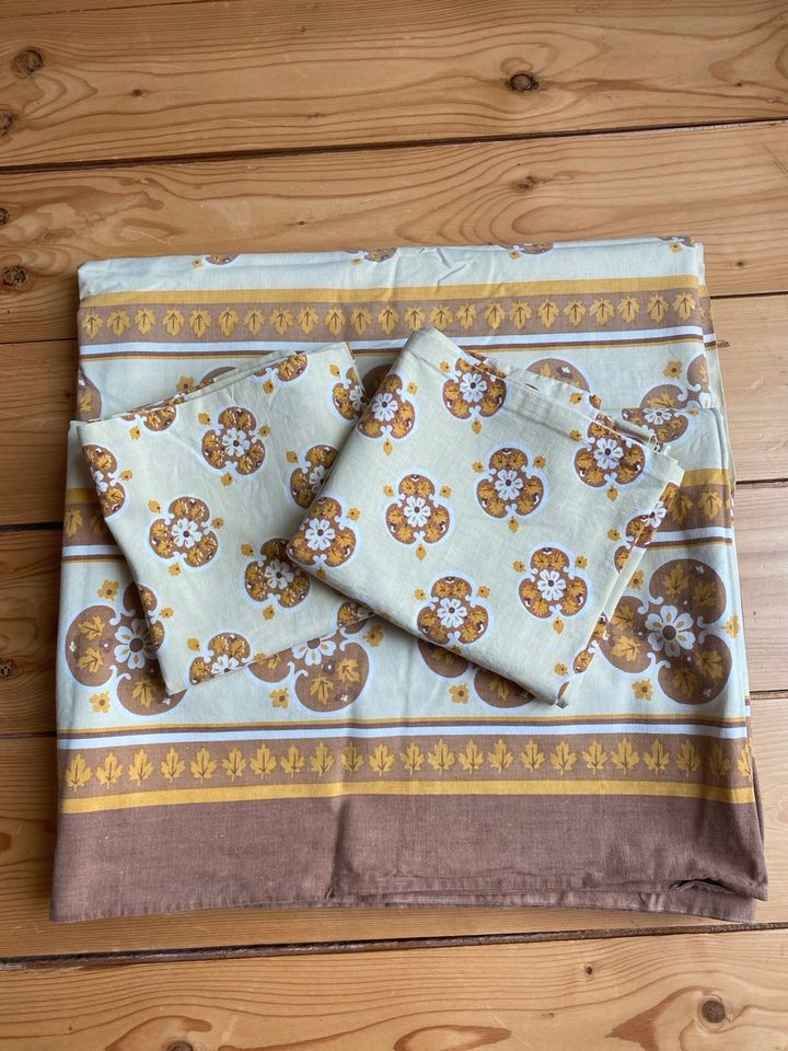 True Vintage Bettwäsche 70er Jahre Seventies Doppelbett Nähstoff in Schauenburg