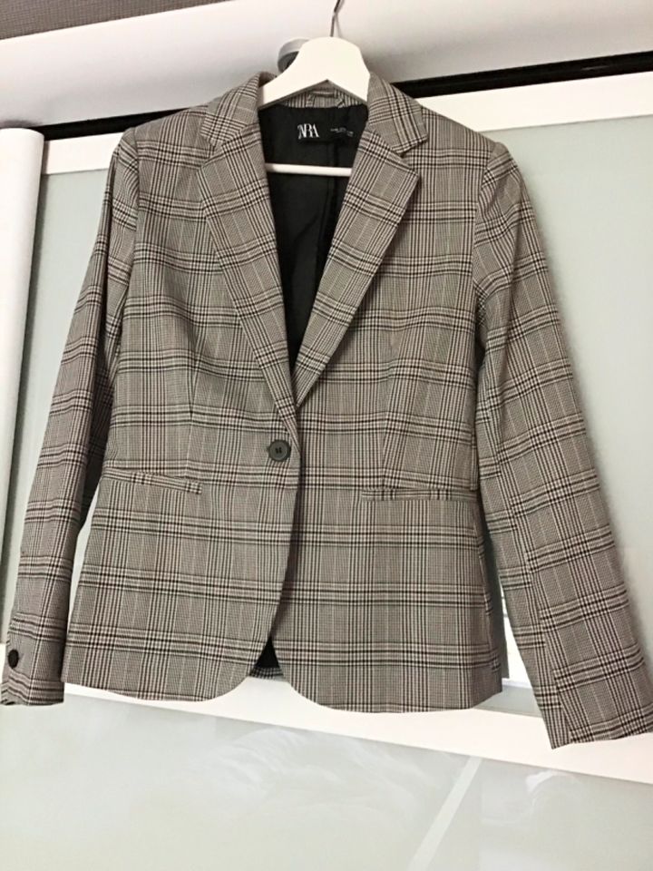 Zara Blazer in Greven