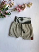 Handmade Shorts kurze Hose 50 56 74 mintgrün Jungen khaki Nordrhein-Westfalen - Südlohn Vorschau
