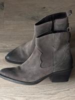 Cowboy-Boots aus echtem Wildleder, Größe 38 Nordrhein-Westfalen - Bad Driburg Vorschau