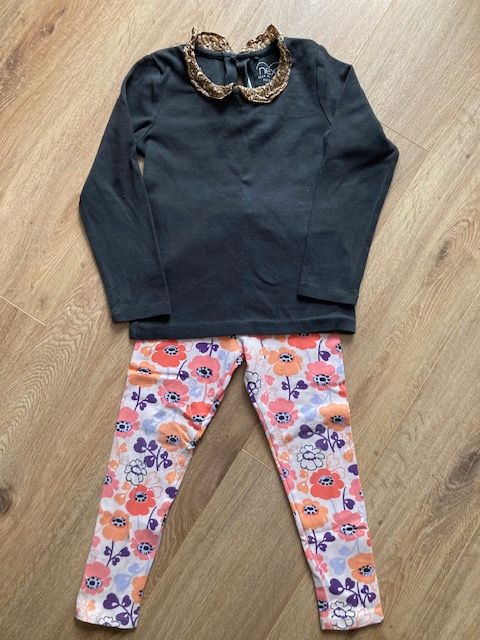 NEXT Mädchen Set Pullover Shirt floral Leggings Gr. 110 4-5 Jahre in Gundelfingen a. d. Donau