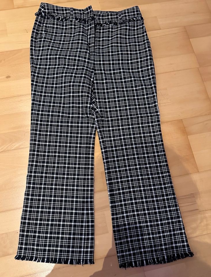 Wenig getragene Max Mara Weekend Hose Größe 40 in Erkrath