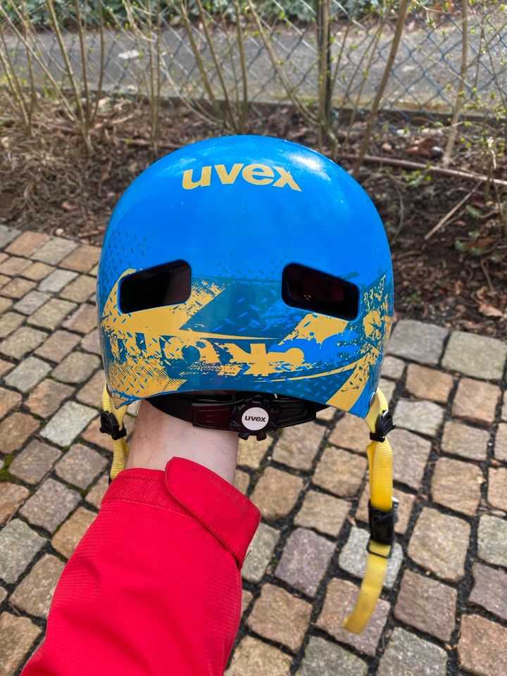 Uvex Kid 3 Fahrradhelm Kinder auch zum Skaten in Bonn