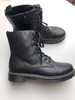 Mustang schwarze Stiefel Baden-Württemberg - Waldbronn Vorschau