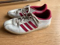 Sneakers Turnschuhe Sportschuhe von Adidas NEO Gr 36 München - Trudering-Riem Vorschau