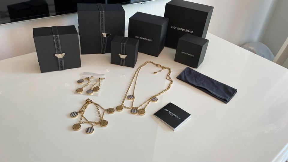 Emporio Armani Kette Gold neu mit Geschenk Box in Saarbrücken