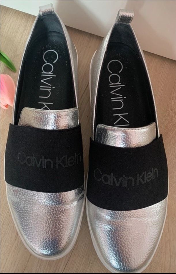 Calvin Klein Schuhe Sneaker Slipper in Langenfeld