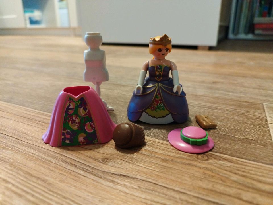 Playmobil 4781 Prinzessin mit verschiedenen Kleidern in Fleckeby