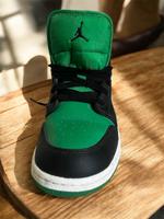 Verkaufe Jordans 2 X getragen Bayern - Aholming Vorschau
