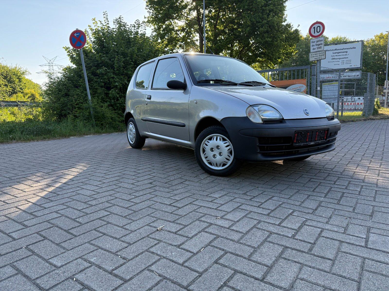 Abbildung des Autos Fiat Seicento aus 1 Hand…