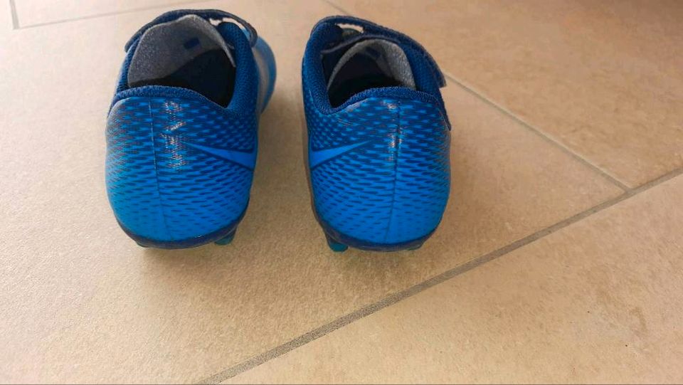 Nike, Fußballschuhe, Größe 29,5 in Neustadt a.d.Donau