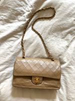 Chanel Flap Bag Medium Classic Timeless Hamburg-Nord - Hamburg Winterhude Vorschau