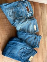 Vier Jeans Nordrhein-Westfalen - Burbach Vorschau