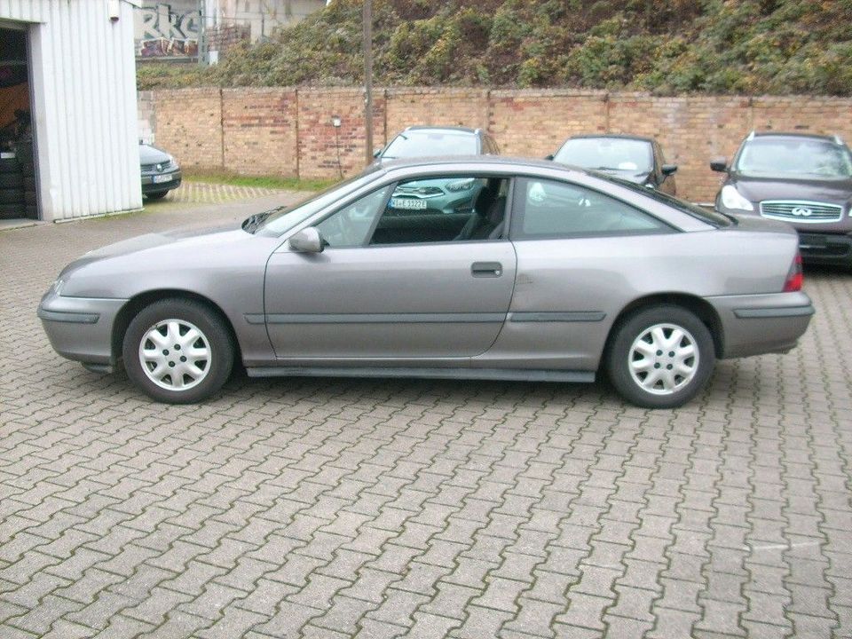 Opel Calibra 2.0i in Wiesbaden