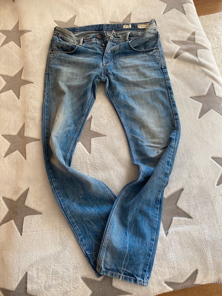 Jeans, Review, 30/32 in Überlingen