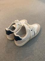 Weiße Sneaker Bayern - Abensberg Vorschau