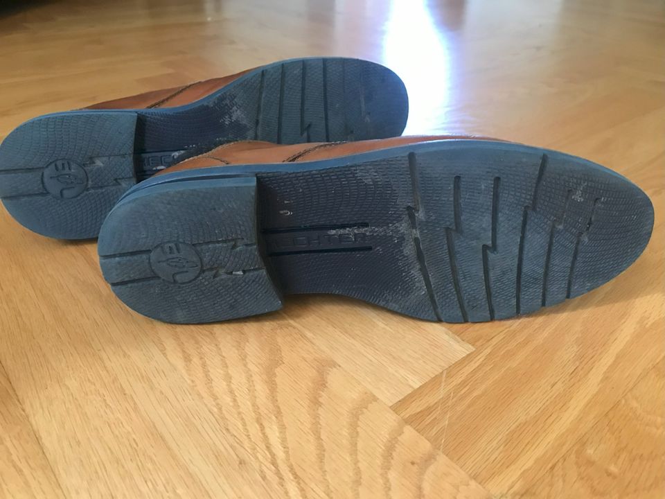 TOP Daniel Hechter Winterschuhe Gr. 43 Leder gefüttert in Berlin