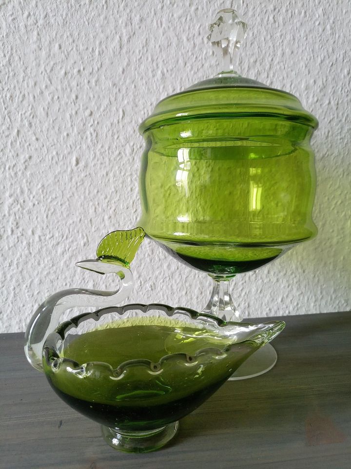 alt Vintage Glas Schale Vase Flasche Italien grün Bonboniere in Berlin
