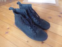 Chucks, 42, Nubukleder stabil, GDR2 v Langbrett, no Converse, neu Hessen - Kassel Vorschau