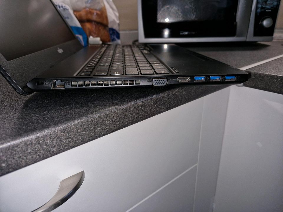 Fujitsu Intel Core i3 Laptop. in Hagen