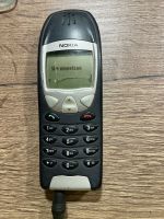 2 Nokia 6210 Display defekt Frankfurt am Main - Sachsenhausen Vorschau