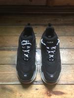triple  Sneaker 100% Original ✔ Größe: 45 Pankow - Prenzlauer Berg Vorschau