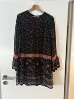 Kleid Blumenmuster Baden-Württemberg - Ulm Vorschau