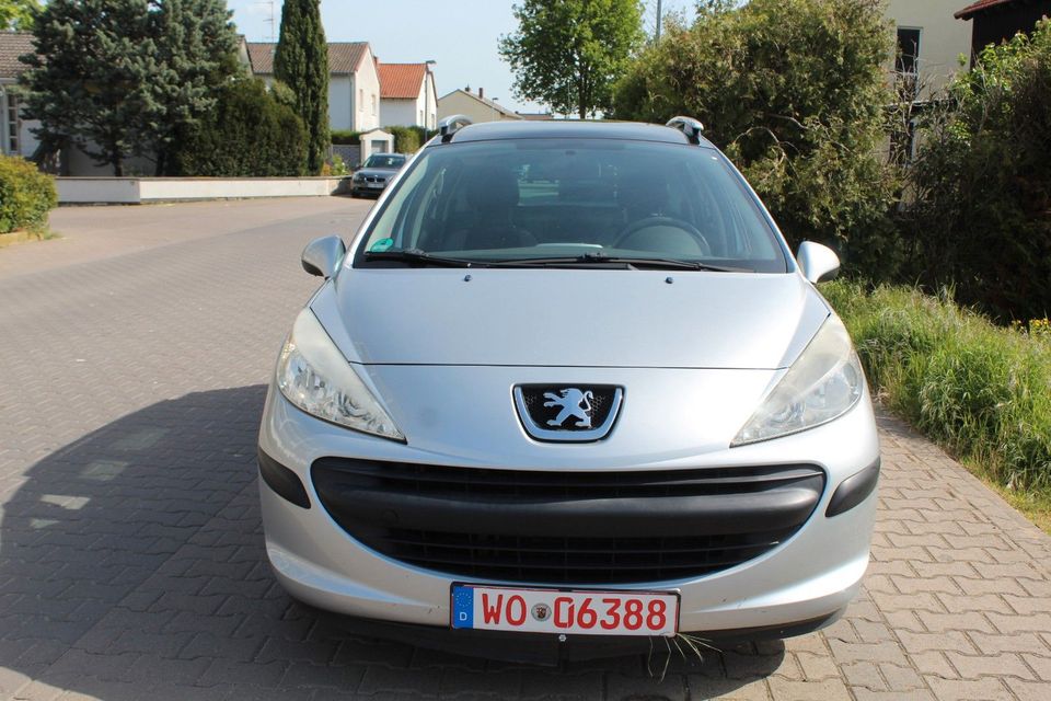 Peugeot 207 SW Filou HDi FAP 90 in Worms
