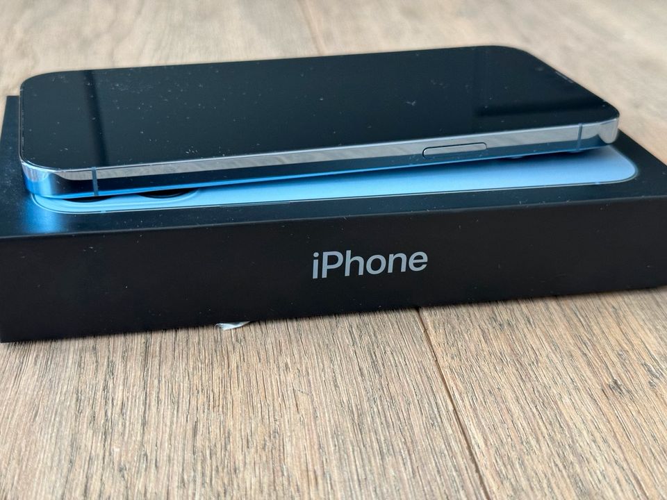 iPhone 13 Pro Max, Sierra Blue, 128 GB neuwertig in Köln